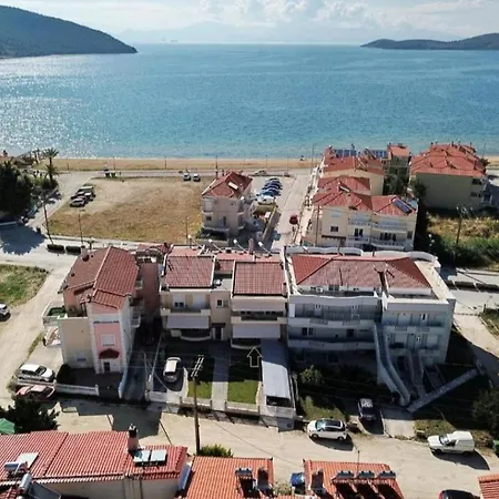 Myrsini's Sea View Apartment Nea Peramos (Macedonia)