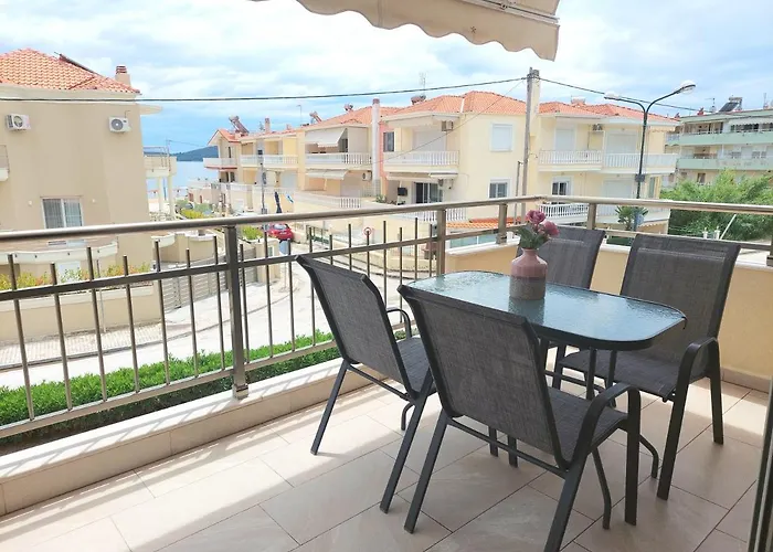 Myrsini's Sea View *
