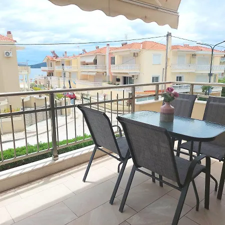 Myrsini's Sea View *