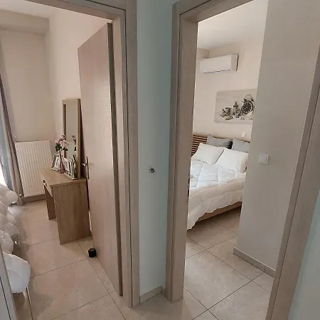 Myrsini's Sea View Néa Péramos