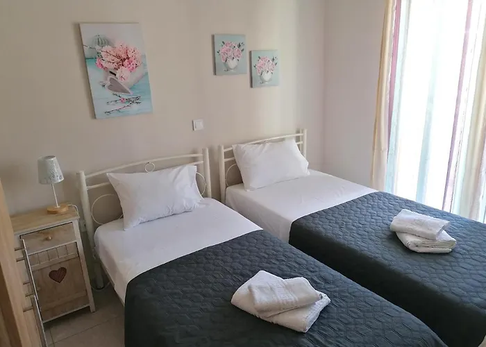 Myrsini's Sea View Apartmán Néa Péramos