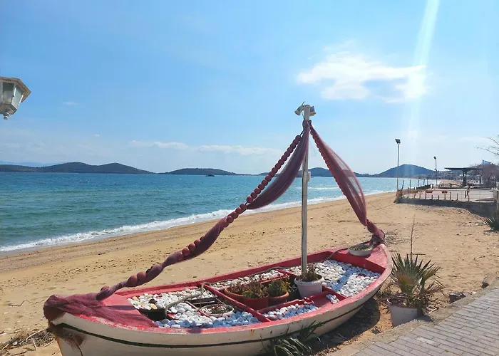 Myrsini's Sea View Néa Péramos