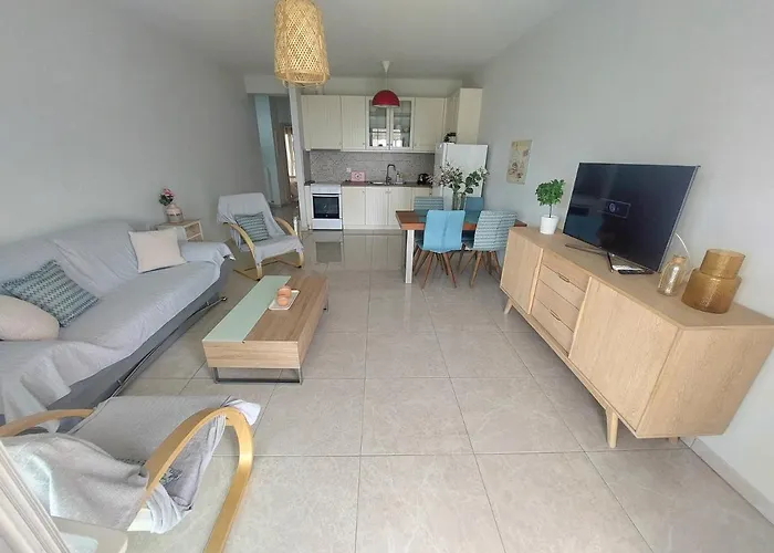 Apartamento Myrsini's Sea View *
