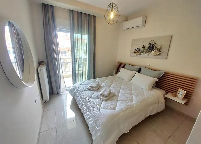 Myrsini's Sea View Apartmán Néa Péramos